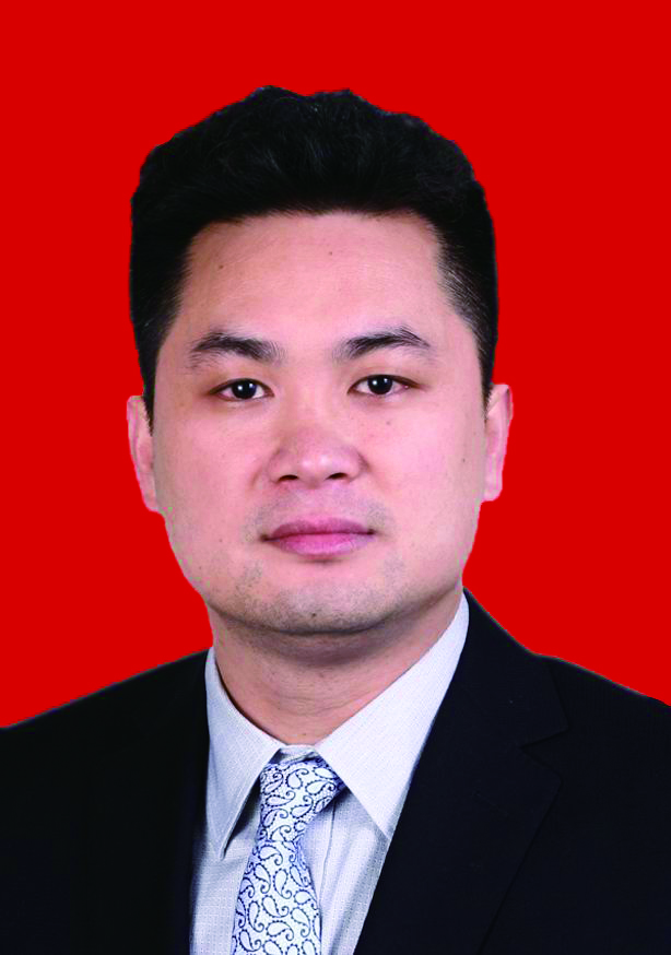 常务副会长兼秘书长 周鑫鹏